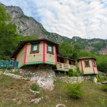 Eco Village Raj U Raju Konjic Exterior photo