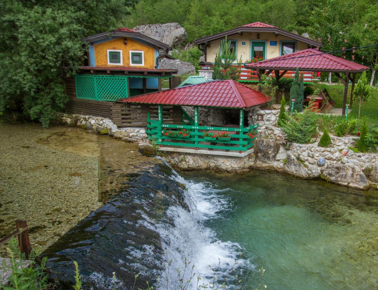 Eco Village Raj U Raju Konjic Exterior photo