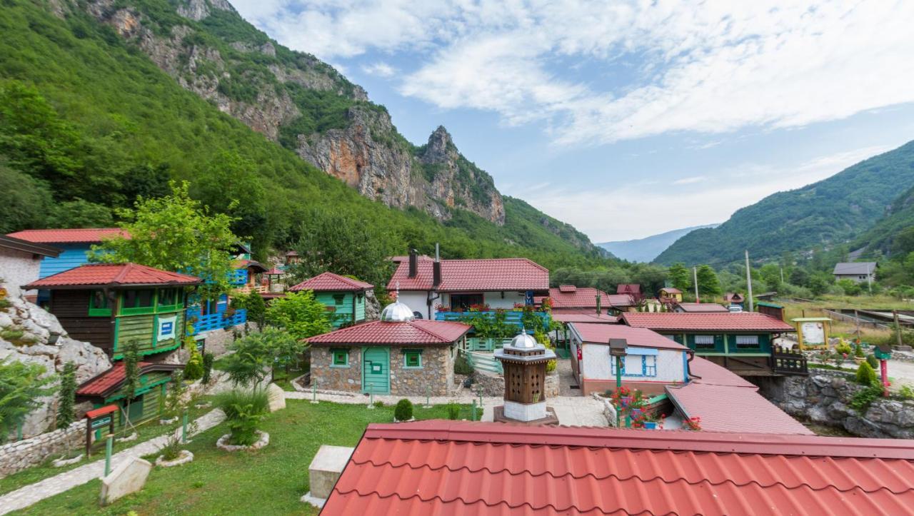 Eco Village Raj U Raju Konjic Exterior photo
